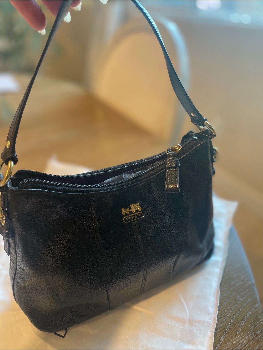 Coach Black Leather Shoulder Bag with Gold Hardware Accent - Picture 6 of 11